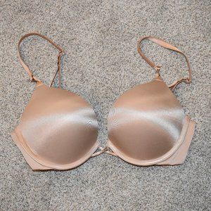 Victoria's Secret Bombshell Bra, 36A